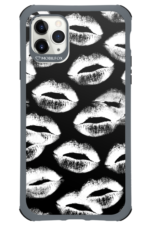 Ghost Kiss Black - Apple iPhone 11 Pro Max