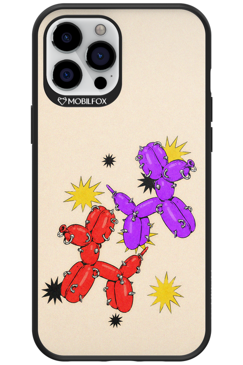Dog Fight 2.0 - Apple iPhone 12 Pro Max
