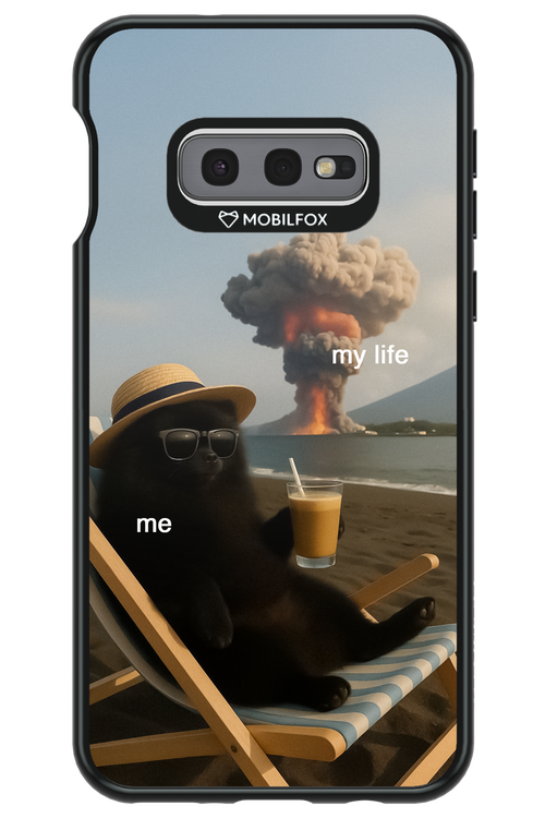 My Life vs. Me 2.0 - Samsung Galaxy S10e