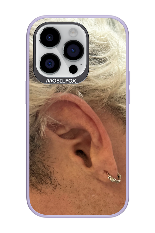 Ear - Apple iPhone 14 Pro