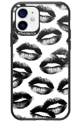 Ghost Kiss - Apple iPhone 12