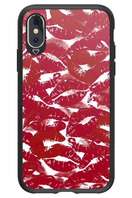Burgundy and Kiss 2.0 - Apple iPhone XS