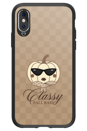 Fall Babe - Apple iPhone XS