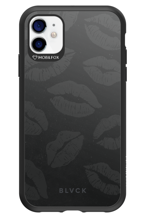 Dark Lips - Apple iPhone 11