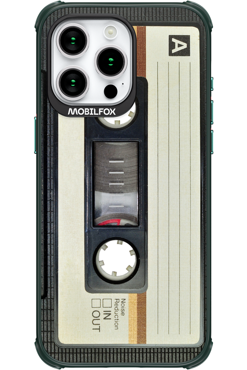 CASE 11 - Apple iPhone 15 Pro Max