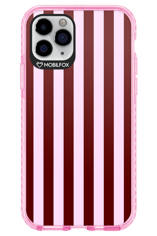 Circus Romance - Apple iPhone 11 Pro