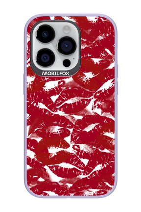 Burgundy and Kiss - Apple iPhone 14 Pro