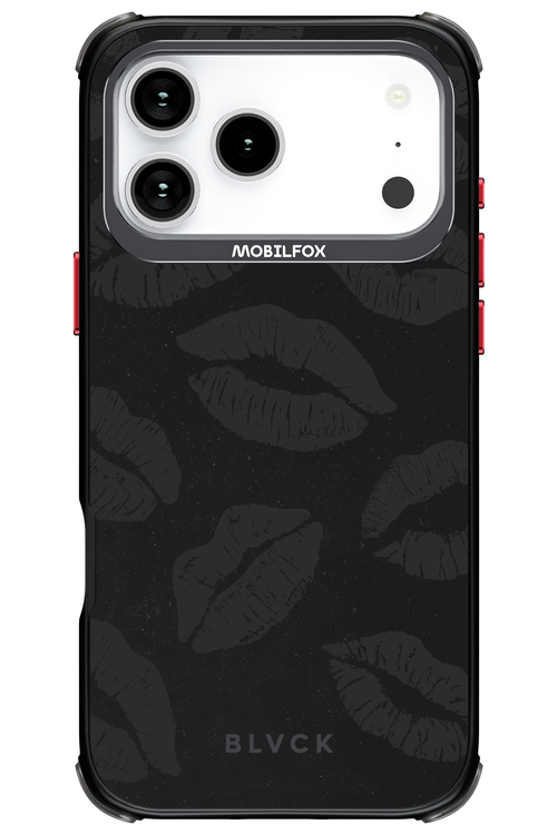 Dark Lips - Apple iPhone 17 Pro Max