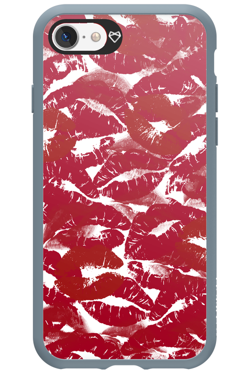 Burgundy and Kiss - Apple iPhone 7