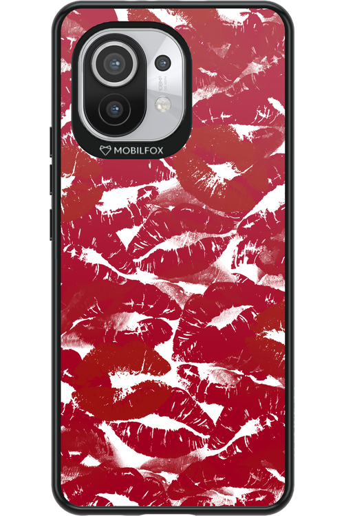 Burgundy and Kiss 2.0 - Xiaomi Mi 11 5G