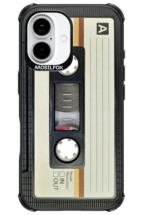 CASE 11 - Apple iPhone 16