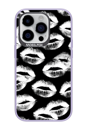 Ghost Kiss Black - Apple iPhone 14 Pro