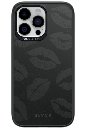 Dark Lips - Apple iPhone 14 Pro Max