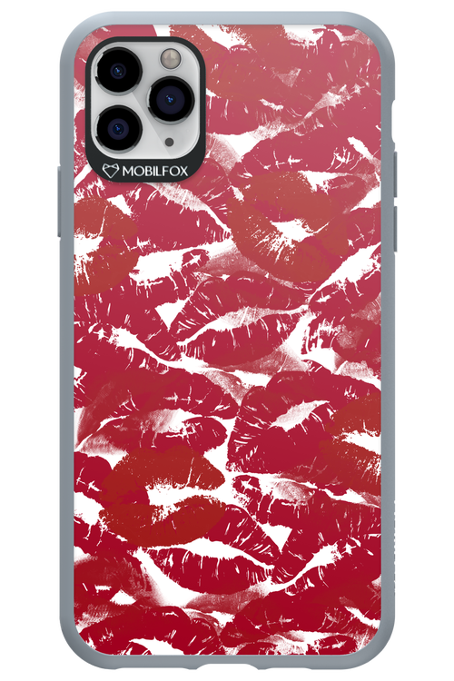 Burgundy and Kiss 2.0 - Apple iPhone 11 Pro Max