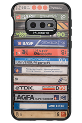 Retro Vibes - Samsung Galaxy S10e