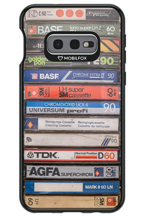 Retro Vibes - Samsung Galaxy S10e