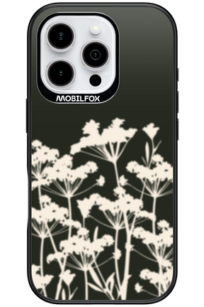 Midnight Bloom - Apple iPhone 16 Pro