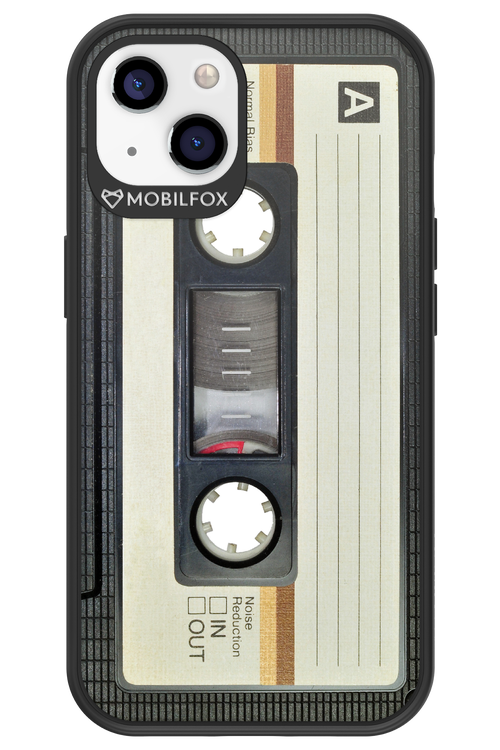 CASE 11 - Apple iPhone 13