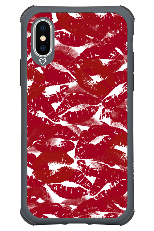 Burgundy and Kiss 2.0 - Apple iPhone XS