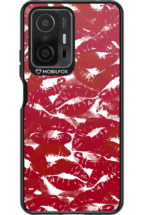 Burgundy and Kiss 2.0 - Xiaomi Mi 11T