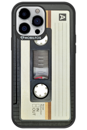 CASE 11 - Apple iPhone 13 Pro Max