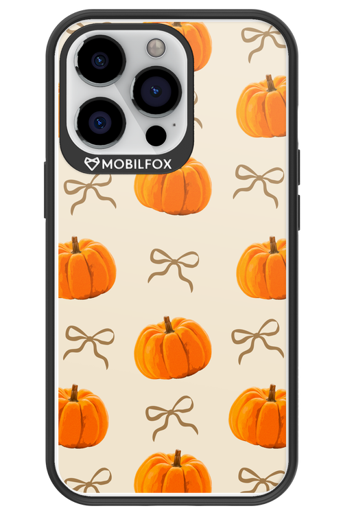 Cutie Pumpkin - Apple iPhone 13 Pro