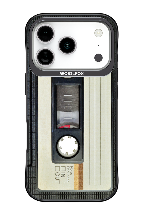 CASE 11 - Apple iPhone 17 Pro