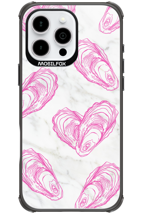 Shelly - Apple iPhone 16 Pro Max