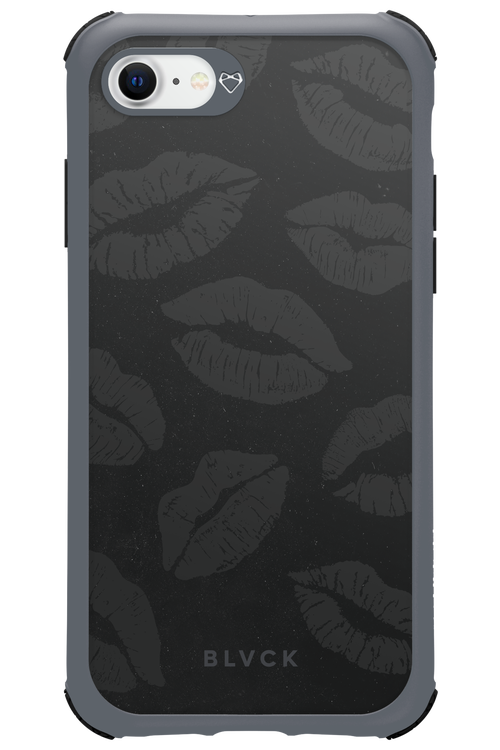 Dark Lips - Apple iPhone SE 2022