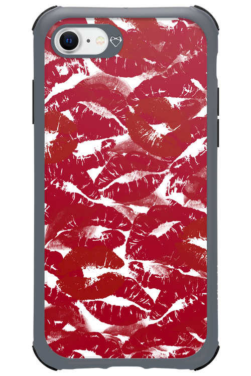 Burgundy and Kiss - Apple iPhone SE 2022