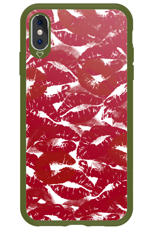 Burgundy and Kiss 2.0 - Apple iPhone XS Max
