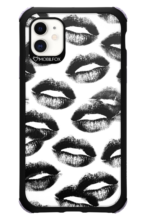 Ghost Kiss 2.0 - Apple iPhone 11