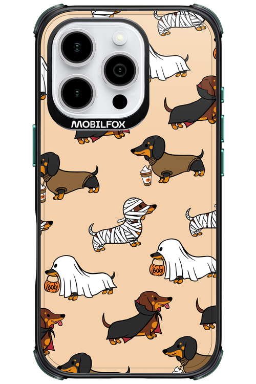 Scary Dachshund - Apple iPhone 16 Pro