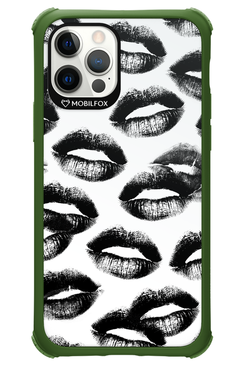 Ghost Kiss - Apple iPhone 12 Pro