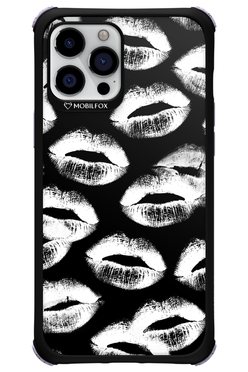 Ghost Kiss Black - Apple iPhone 12 Pro Max