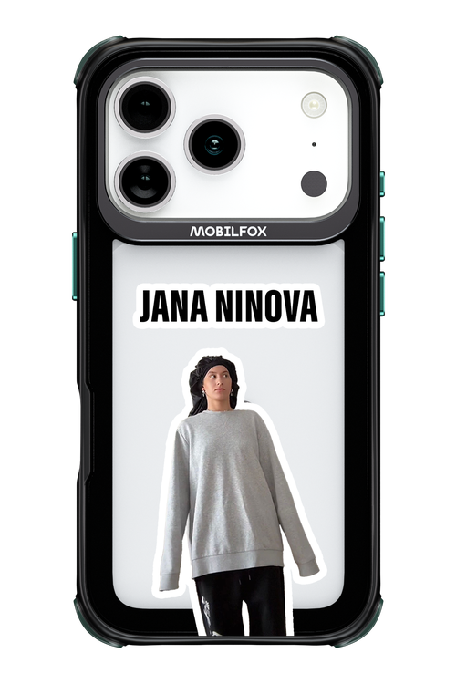 Jana Ninanova - Apple iPhone 17 Pro
