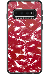 Burgundy and Kiss - Samsung Galaxy S10