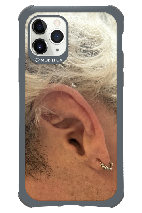Ear - Apple iPhone 11 Pro