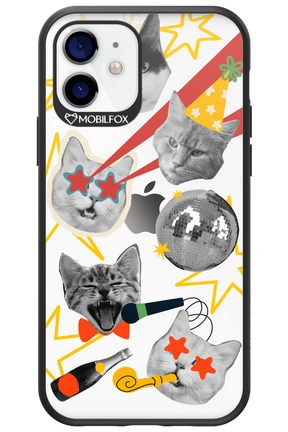 Christmas Chaos - Apple iPhone 12