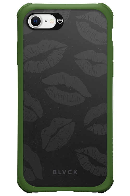 Dark Lips - Apple iPhone SE 2020