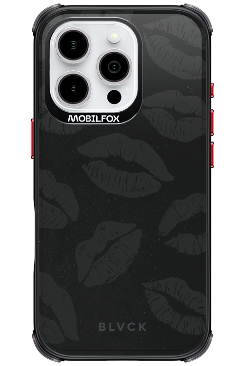 Dark Lips - Apple iPhone 16 Pro