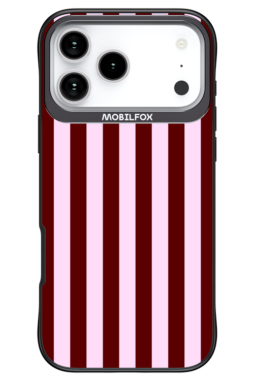 Circus Romance - Apple iPhone 17 Pro Max