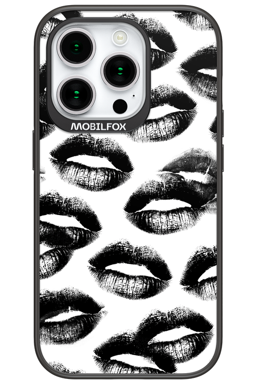 Ghost Kiss - Apple iPhone 15 Pro