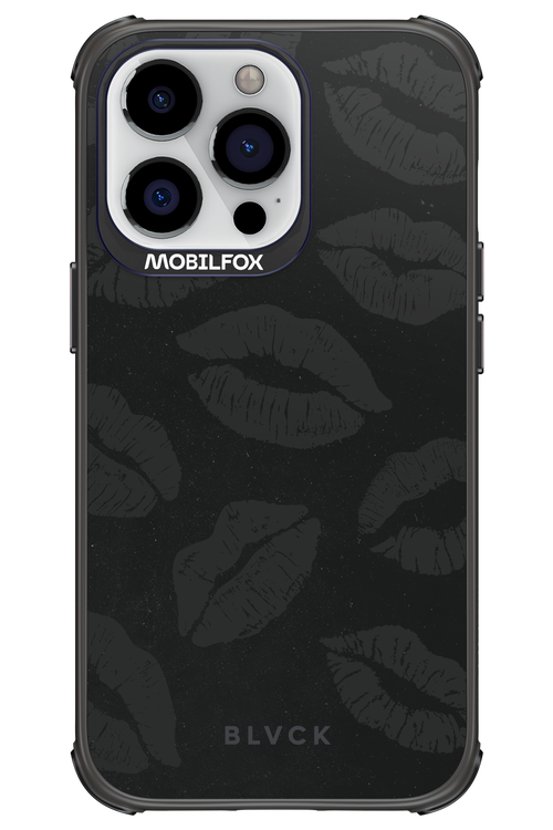 Dark Lips - Apple iPhone 13 Pro