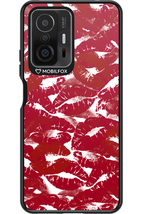 Burgundy and Kiss 2.0 - Xiaomi Mi 11T Pro