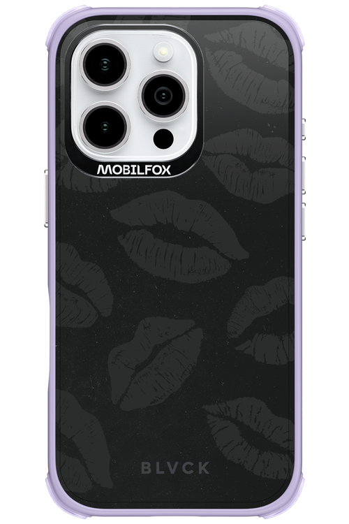 Dark Lips - Apple iPhone 16 Pro
