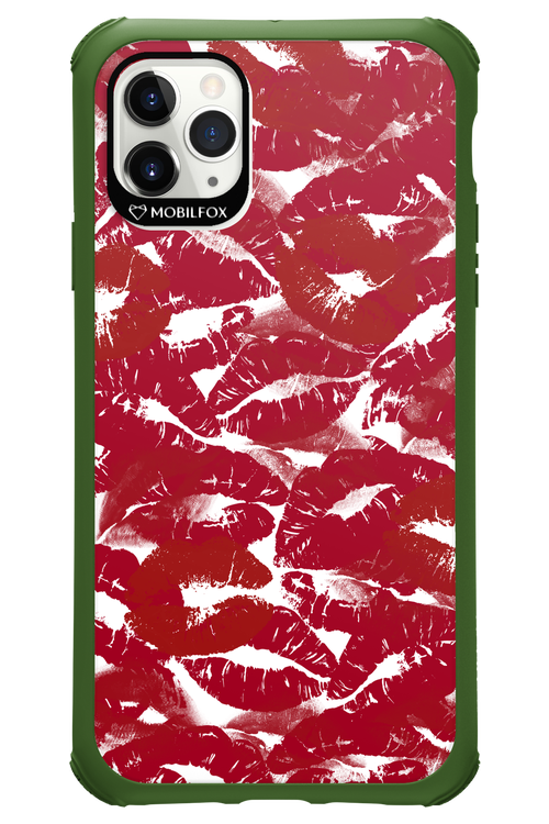Burgundy and Kiss 2.0 - Apple iPhone 11 Pro Max