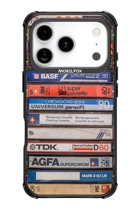 Retro Vibes - Apple iPhone 17 Pro