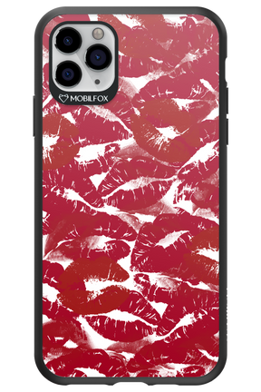 Burgundy and Kiss 2.0 - Apple iPhone 11 Pro Max