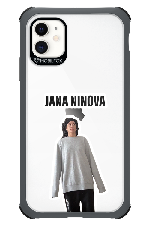 Jana Ninanova - Apple iPhone 11